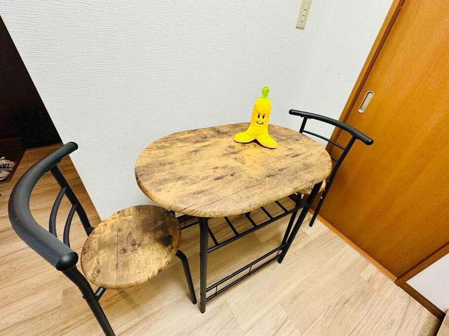 Apartemen 3-2,黒門市場まで30秒!の激近道頓堀徒歩6分!難波駅徒歩7分!通天閣徒歩9分!人気観光エリアへもすぐ! *