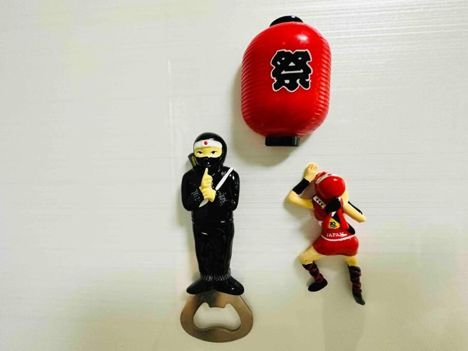 3-2,黒門市場まで30秒!の激近道頓堀徒歩6分!難波駅徒歩7分!通天閣徒歩9分!人気観光エリアへもすぐ! * Osaka